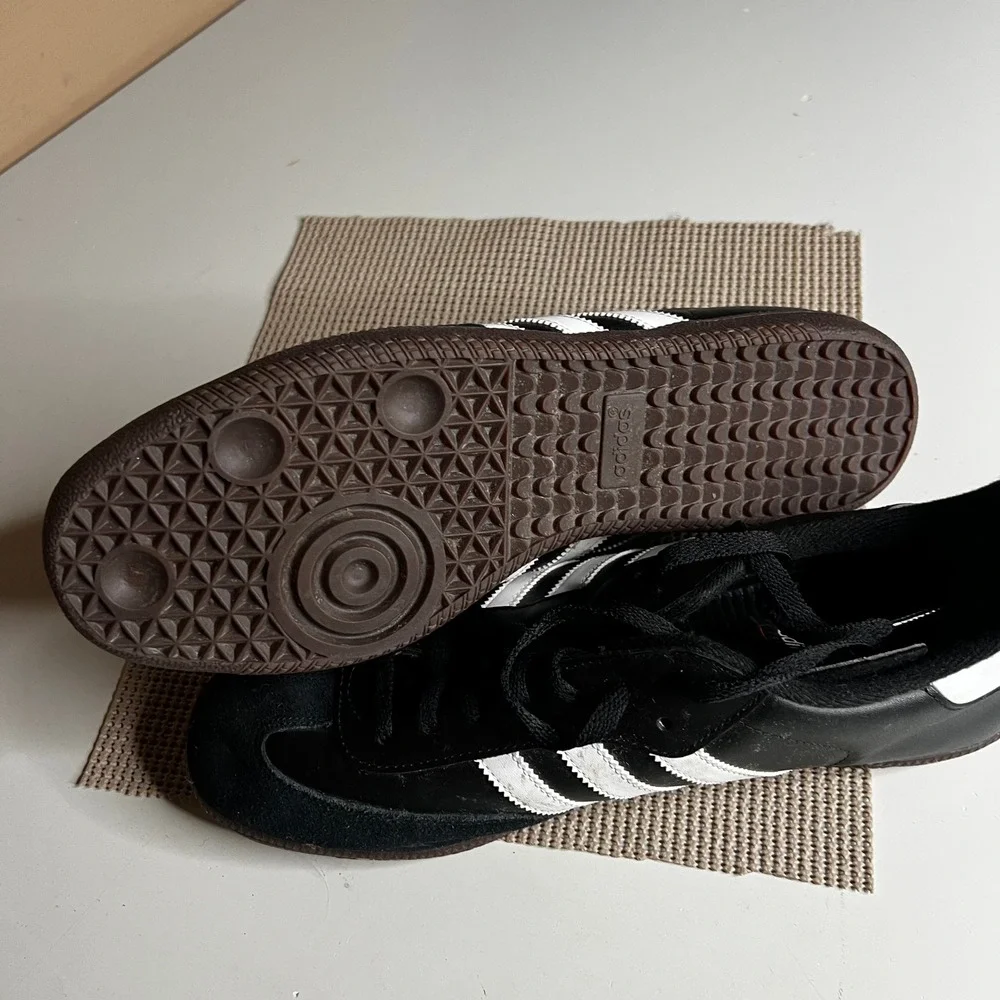 Adidas Samba Classic Mens Black White Gum Sole Sneakers 034563 Size 12